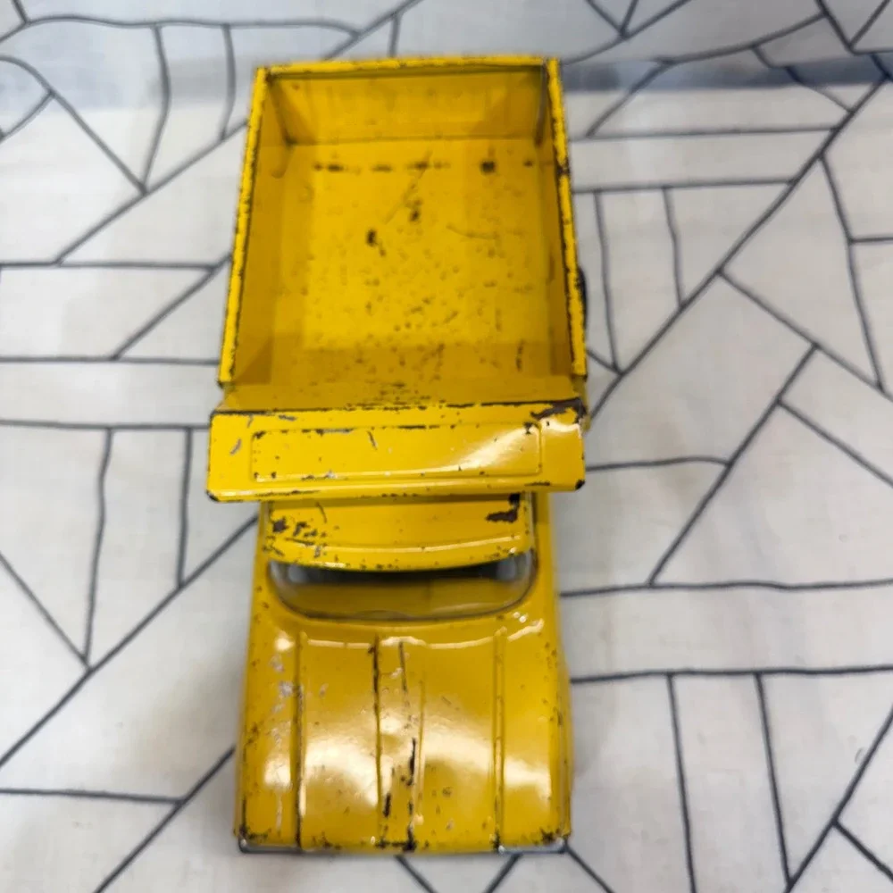 Ny-Lint Ford Dump Truck OS Yellow Vintage Pressed Steel Toy No. 1600